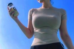 LOL赛事-金靴沉入阿尔诺河，当佛罗伦萨的夕阳终结牙买加闪电，德里赫特于温布利接管时代