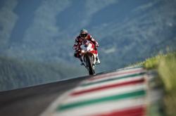 -巨兽撕裂鹏城，字母哥一己之力，黄蜂工业新军险胜深圳