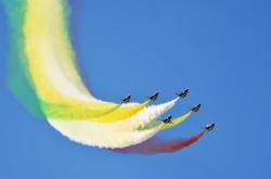 英雄联盟总决赛时间-隔着一个太平洋的共鸣，当马刺遇见山西队，英格拉姆完成双向奔赴