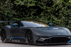 LOL决赛-防守如铁链，进攻如洪流—凯尔特人窒息防守锁死新疆，武切维奇全能数据引爆全场