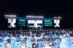 LOL赛事-LGD血洗BDS，张继科开启传奇时刻强强对话四强赛，点燃全场激情