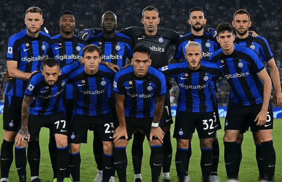 体育盛事！顶尖球队展开激烈争夺的简单介绍