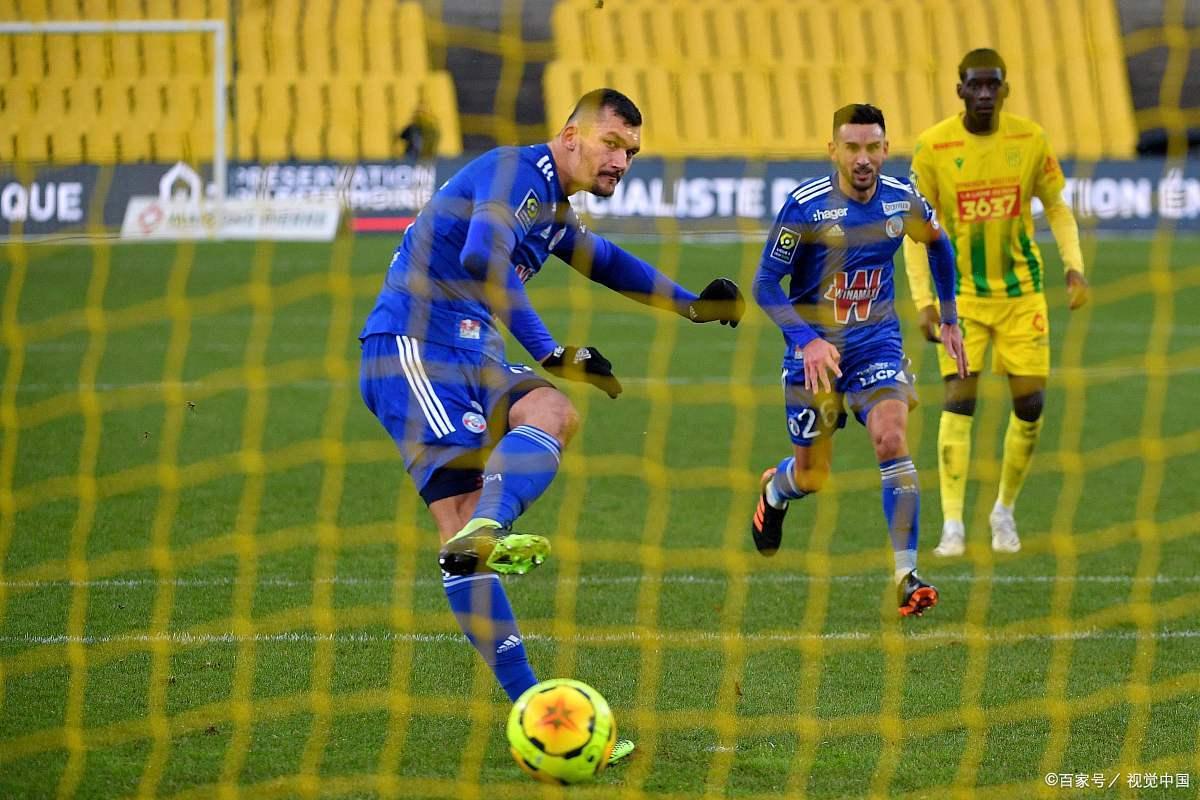 尼斯客场对抗斯特拉斯堡,争夺欧战资格 尼斯客场对抗斯特拉斯堡,争夺欧战资格