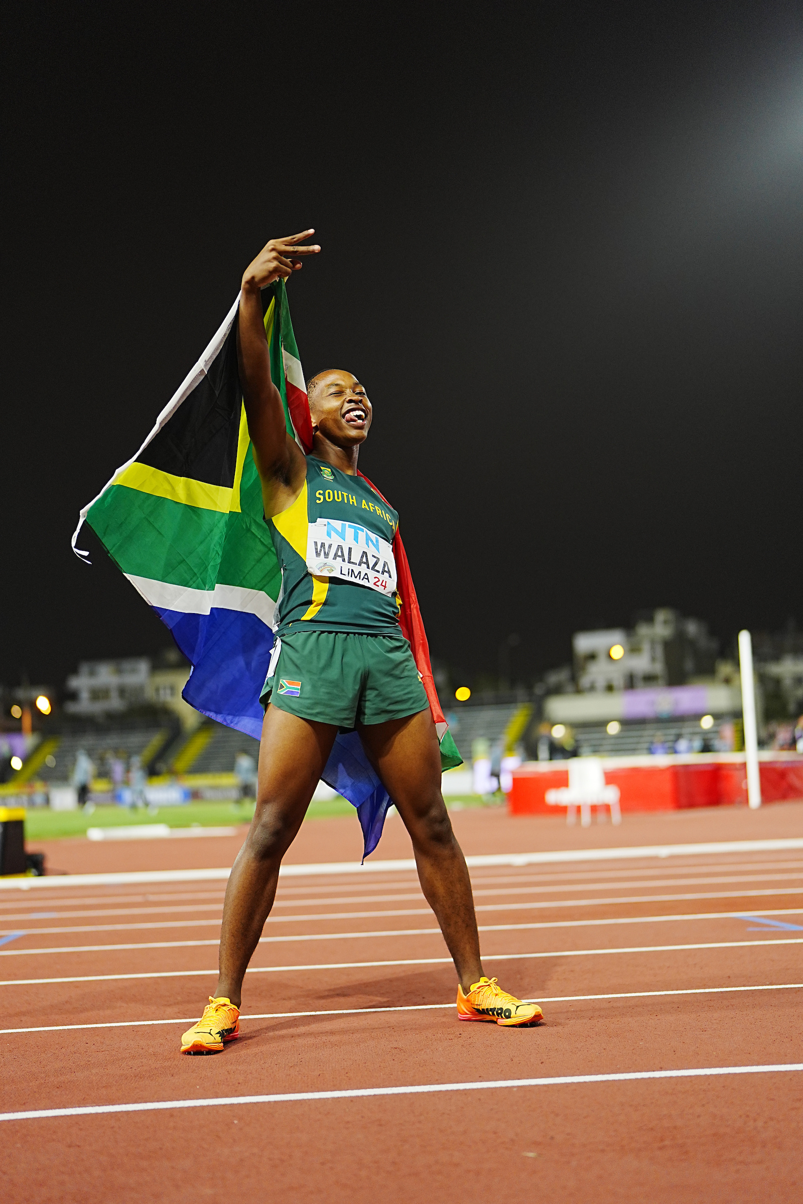 包含哥伦比亚选手在马拉松中奋力拼搏的词条 包含哥伦比亚选手在马拉松中奋力拼搏的词条