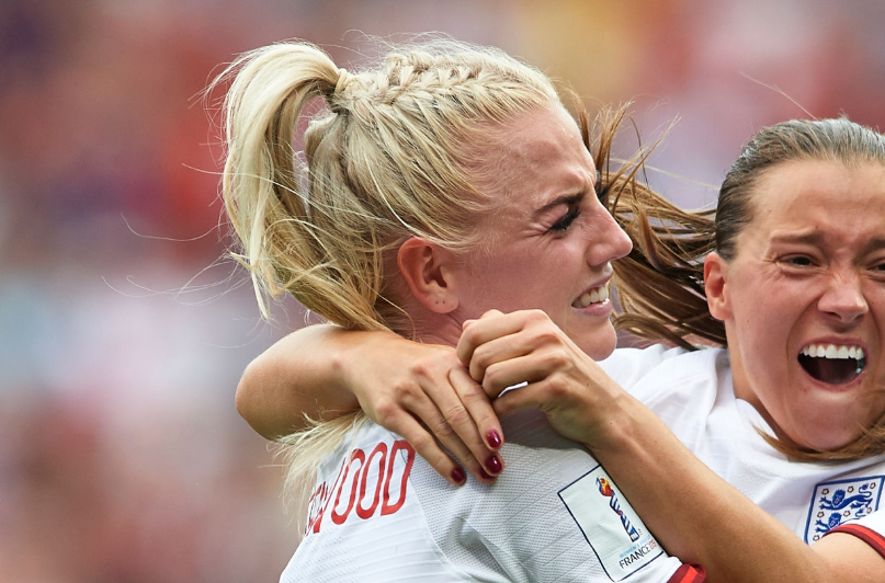 韩国女子足球队长挑战劲敌斩获胜利 韩国女子足球队长挑战劲敌斩获胜利