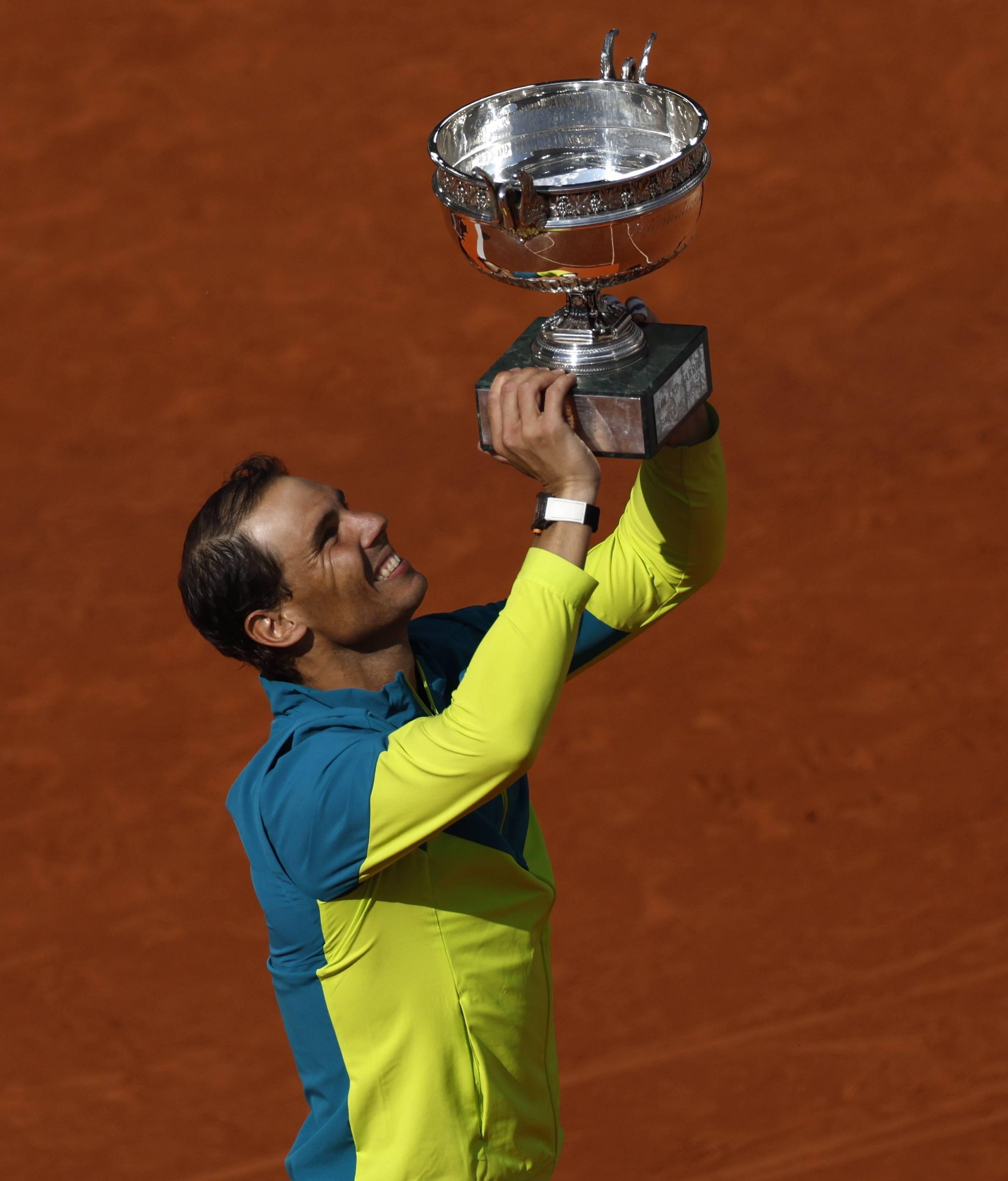 拉沃尔杯完胜法网，纳达尔刷新纪录