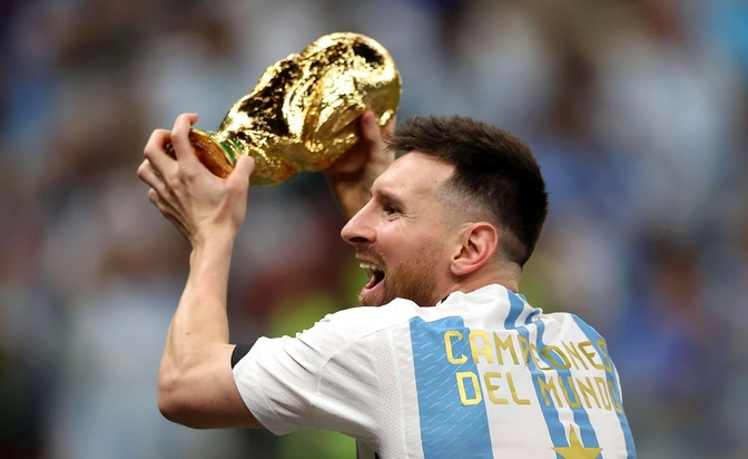 国际米兰横扫马赛，梅西关键制胜