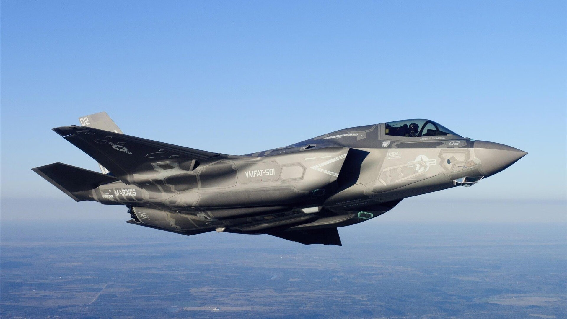 冰与火的对决,莱奥如何成为亚特兰大撕裂冰岛防线的永恒利刃