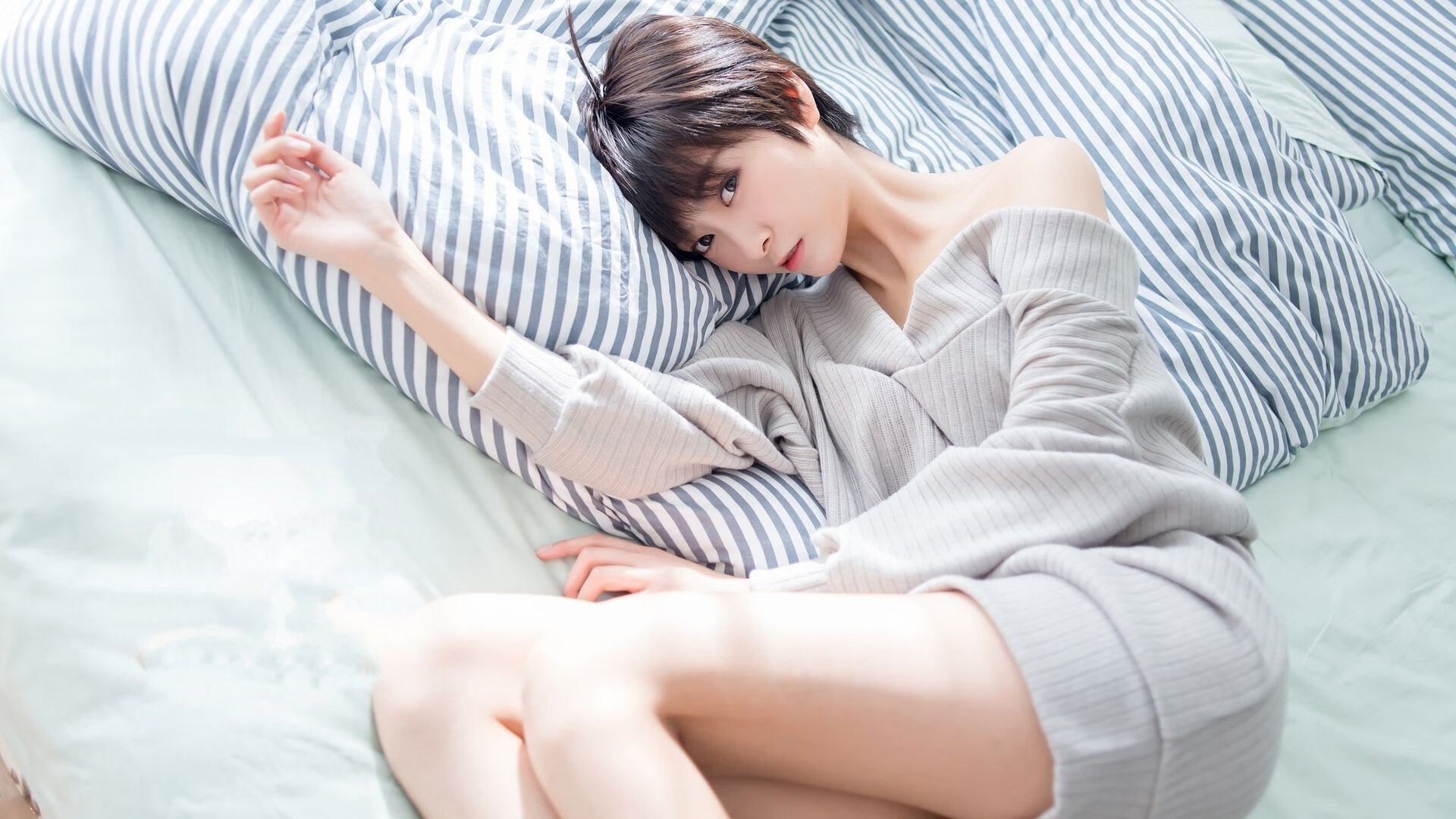 当雄狮的利爪刺穿兵工厂的铠甲,孔德与非洲足球的觉醒宣言