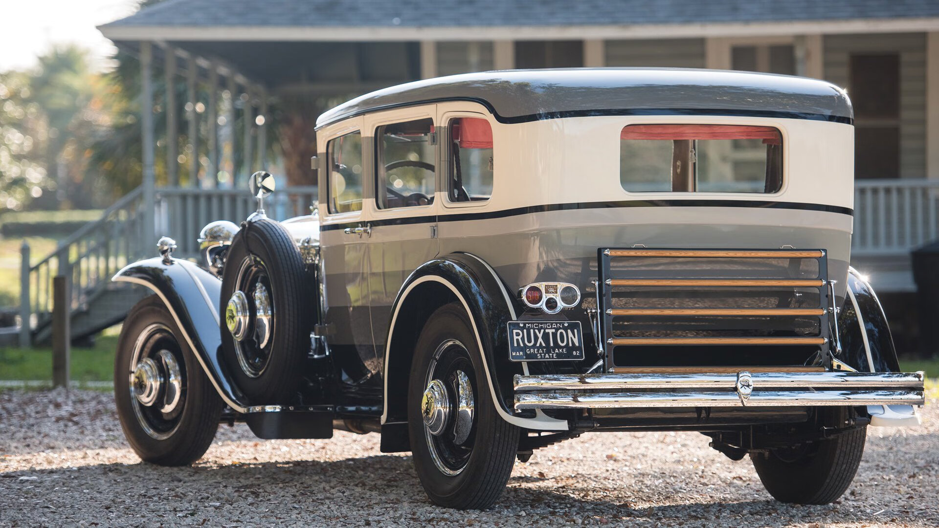 贝林厄姆破晓一击,切尔西在卡塔尔的沙漠中重塑欧洲足球版图