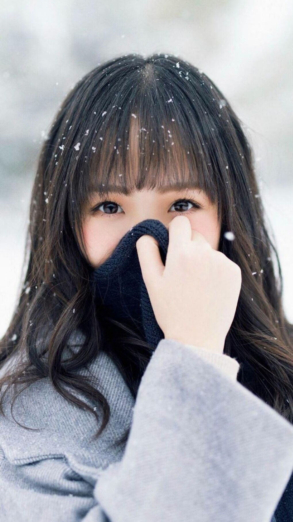 您提供的关键词存在一个有趣的矛盾点—马德里竞技是西班牙俱乐部，而伊朗很可能指的是国家队。这或许是一个信息误差，但我们可以巧妙地将其转化为一个关于文化碰撞与个人突破的故事框架