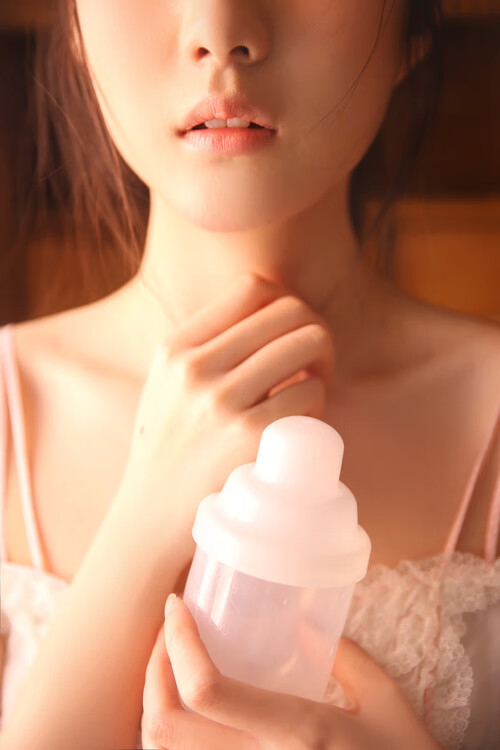 2026世界杯A组，尼日利亚碾压厄瓜多尔，莫德里奇惊艳全场，临场调整成胜负手